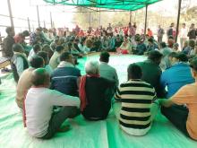 नगर प्रमुख श्री सिंगासन सा तेली ज्युको अध्यक्षतामा बहुदरामाई मन्दिरको प्रागण मा ऐतिहासिक मधेस विश्व विद्यालय को स्थापनाको लागि बहुदरमाई मन्दिर छेउको सम्पुर्ण ऐलानी जग्गा विश्व विद्यालय निर्माणको लागि सर्वदलीय बैठक द्वारा जग्गा दिने निर्णय गरियो ।