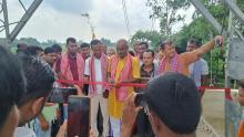 नेपाल सरकारको शशर्त अनुदान र बहुदरमाई नगरपालिका को लागत साझेदारीमा वडा नं ७ को फुलकौल गाँउ र बिश्रामपुर गाँउ जोडने ढोंगही खोलामा निर्माण भएको झोलुंगे पुलको समुद्घाटन बहुदरमाई नगरपालिका का नगर प्रमुख श्री सिंगासन सा तेली ज्यु द्वारा सु-सम्पन्न भयो।